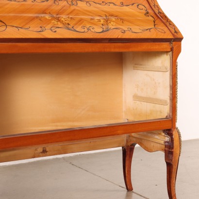 Small Inlaid Flap