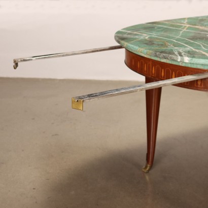 Table de style néoclassique