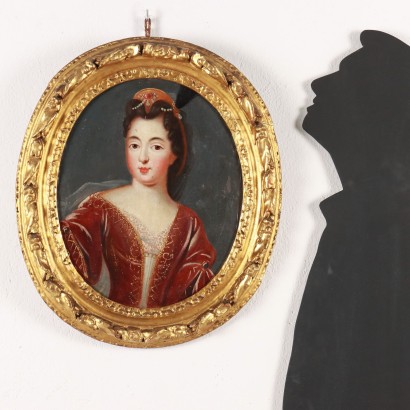 Portrait ovale peint d'une jeune fille, Portrait d'une jeune fille