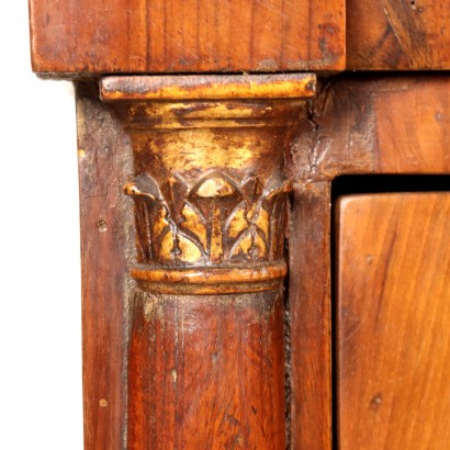 Commode empire
