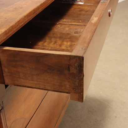 Empire chest of drawers in Walnut
