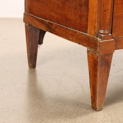 Empire chest of drawers in Walnut