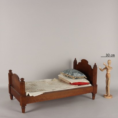 Modellino di Letto in Legno