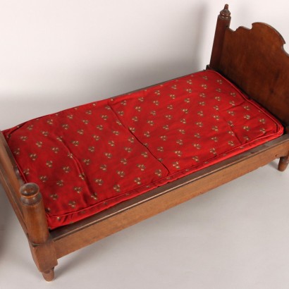 Modellino di Letto in Legno