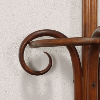 Thonet-type coat hanger
