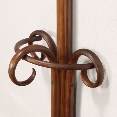 Thonet-type coat hanger