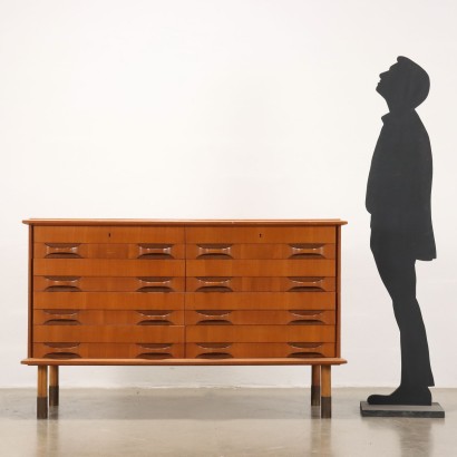 Chest of drawers from the 60s