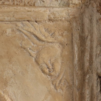 Bas-relief en stuc, Vierge à l'Enfant et aux anges