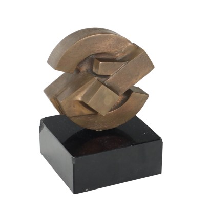 Escultura múltiple de bronce de Giò Pomodoro