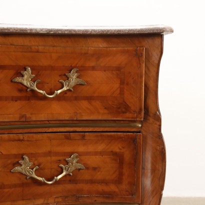 Sicilian chest of drawers