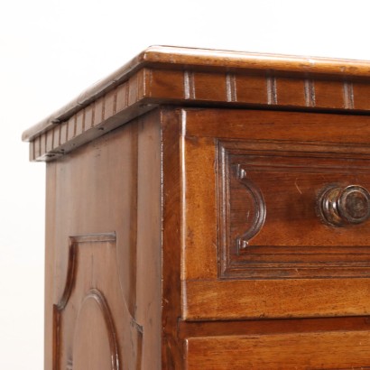 Commode de style baroque