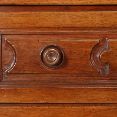 Commode de style baroque