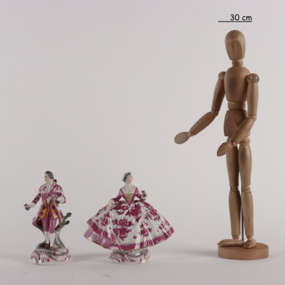 OGANCE0215986_1093816 Pair of Porcelain Figurines