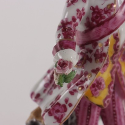 OGANCE0215986_1093823 Pair of Porcelain Figurines