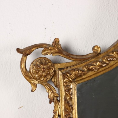 Coppia di Specchiere in Stile Neoclassic