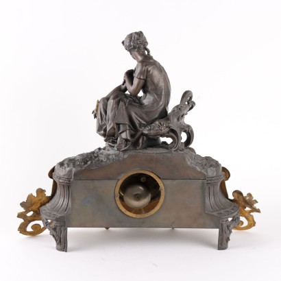 Pariser in Antimon und vergoldeter Bronze