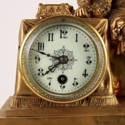 Countertop Clock in Gilt Bronze