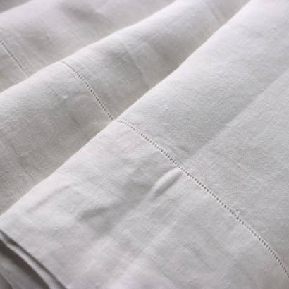 Doppelzimmer mit zwei verschlüsselten Kissenbezügen