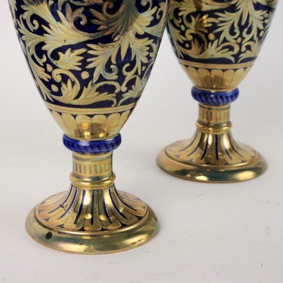 Coppia di Vasi in Ceramica Robbia Gual