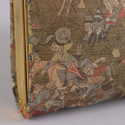 Vintage-Clutch aus verziertem Stoff