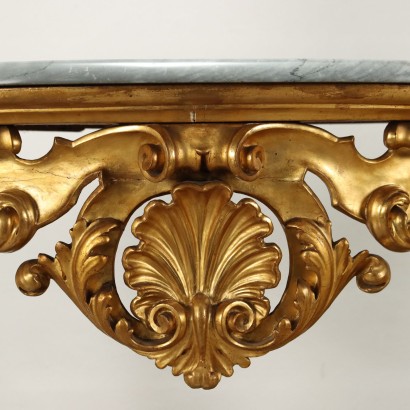 Console in Eclectic Style Bearing Etic