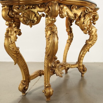 Console in Eclectic Style Bearing Etic