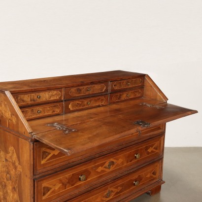 Solapa Construida con Madera Antigua