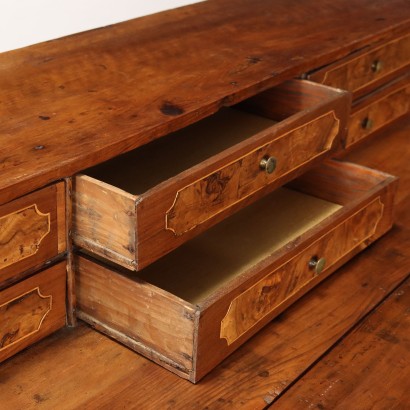 Solapa Construida con Madera Antigua