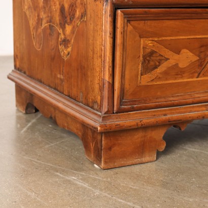Solapa Construida con Madera Antigua
