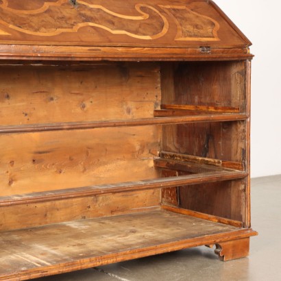 Solapa Construida con Madera Antigua
