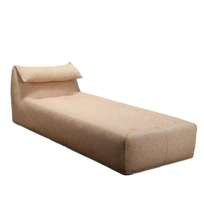 Daybed 'The Dolls' Ma,Mario Bellini,Mario Bellini,Mario Bellini,Mario Bellini,Mario Bellini,Mario Bellini,Mario Bellini,Mario Bellini,Mario Bellini,Mario Bellini,Mario Bellini,Mario Bellini,Mario Bellini,Mario Bellini,Mario Bellini,Mario Bellini,Mario Bellini