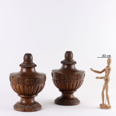 Par de jarrones de madera