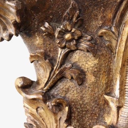 Estante pequeño de estatua rococó