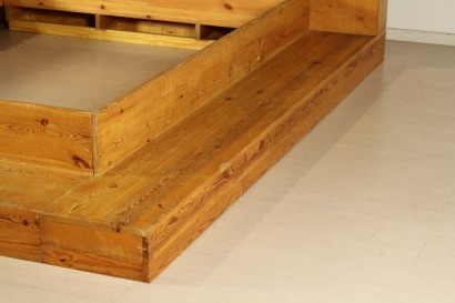 Letto matrimoniale, pino di Russia