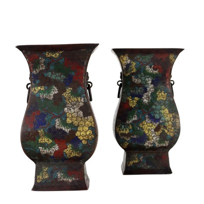 Par de jarrones de bronce cloisonné