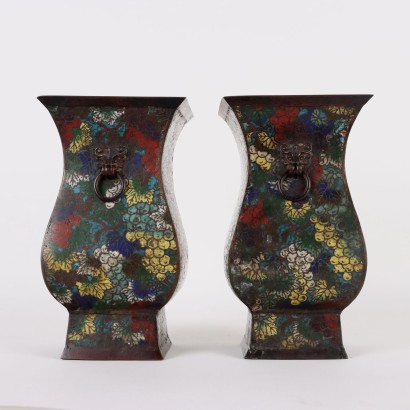 Par de jarrones de bronce cloisonné