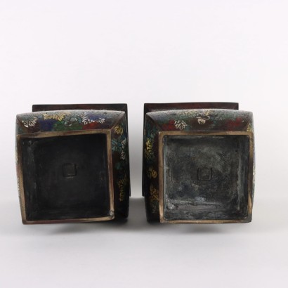 Par de jarrones de bronce cloisonné