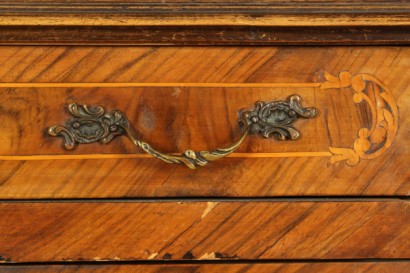 Credenza in stile Barocchetto