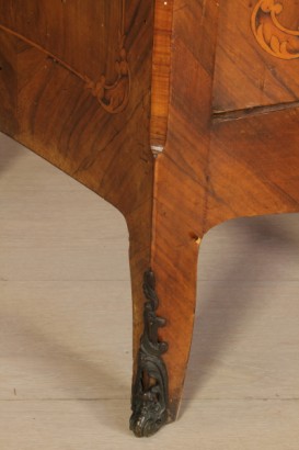 Credenza in stile Barocchetto