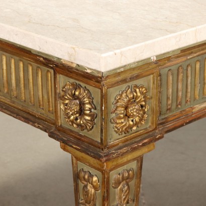 Neoclassical Style Table