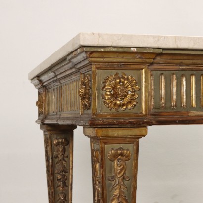 Neoclassical Style Table