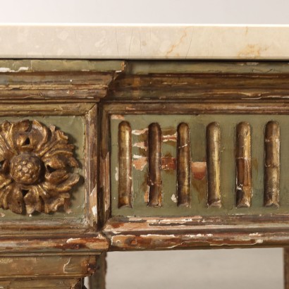 Neoclassical Style Table