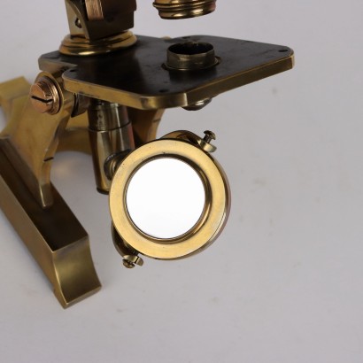 Microscopio Fratelli Koristka Milán