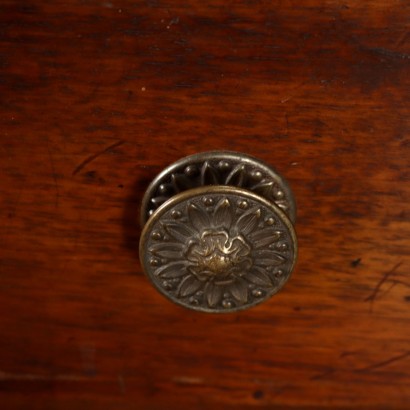 Empire chest of drawers