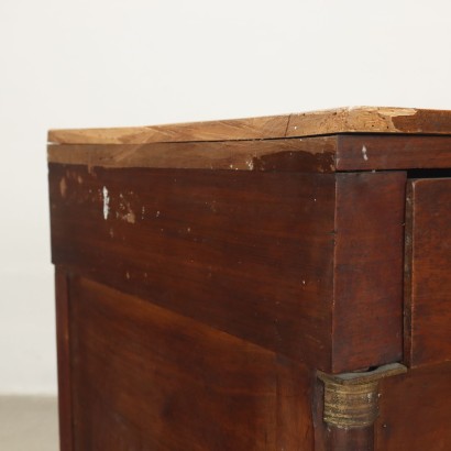 Empire chest of drawers
