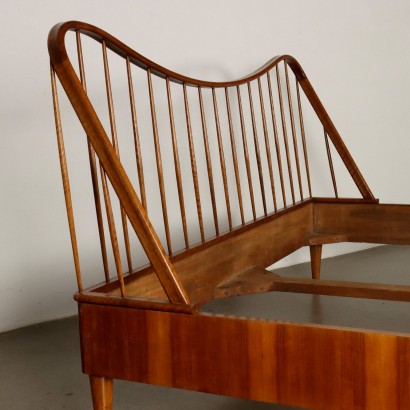 1950s bed