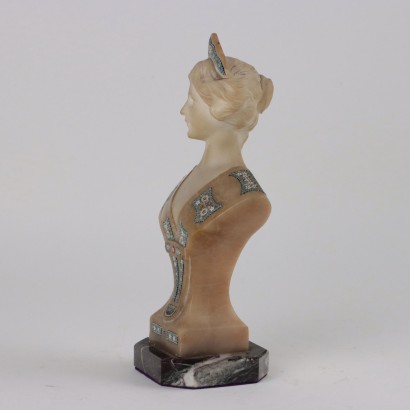 Busto in Alabastro con Inserti in Micr