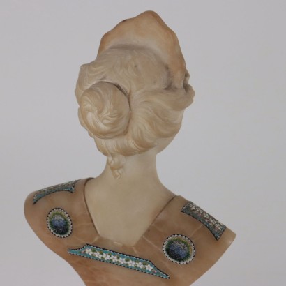 Busto in Alabastro con Inserti in Micr