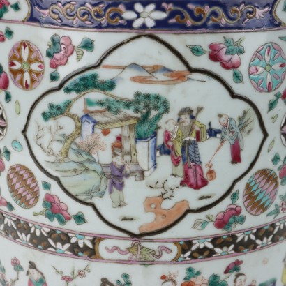 Vaso a Balaustro in Porcellana