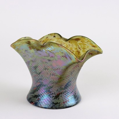 Vase en verre irisé